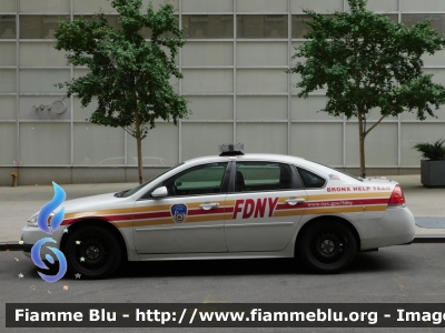 Chevrolet Impala
United States of America - Stati Uniti d'America
New York Fire Department
Bronx Help Team
