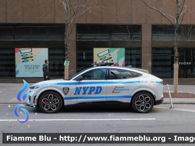 Ford Mustang Mach-E
United States of America-Stati Uniti d'America
107 Precinct
New York Police Department


