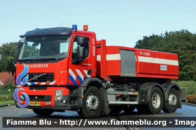 Volvo FE
Nederland - Paesi Bassi
Brandweer Regio 01 Groningen

