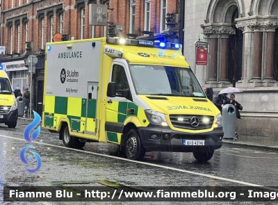 Mercedes-Benz Sprinter III serie restyle
Èire - Ireland - Irlanda
St. John Ambulance
Parole chiave: Ambulance Ambulanza