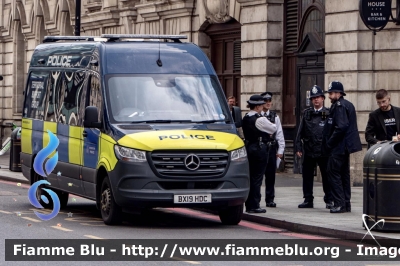Mercedes-Benz Sprinter IV serie 
Great Britain - Gran Bretagna
London Metropolitan Police
