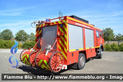 Iveco 135-17
Francia - France
Sapeur Pompiers C.P.I.N.I de l'Ain 01
Balan
