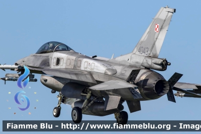 General Dynamics F-16 Fighting Falcon
Rzeczpospolita Polska - Polonia
Siły Powietrzne - Aereonautica Militare Polacca
