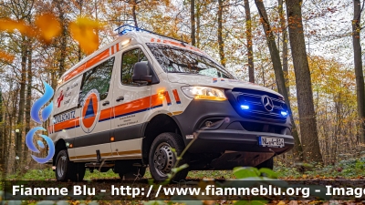 Mercedes-Benz Sprinter IV serie
Bundesrepublik Deutschland - Germany - Germania
Deutsches Rotes Kreuz
Ortsverein Bad Bentheim & Gildehaus 
Parole chiave: Ambulance Ambulanza