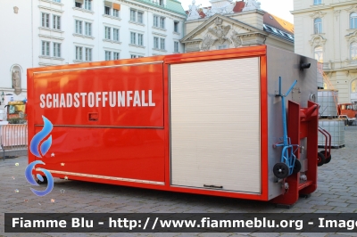 Container
Österreich - Austria
Berufsfeuerwehr der Stadt Wien
Vigili del fuoco permanenti di Vienna

