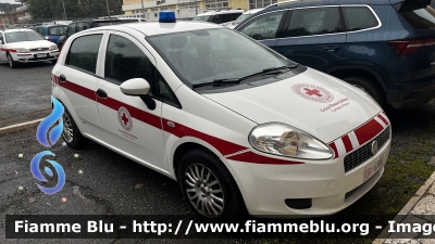 Fiat Grande Punto
Croce Rossa Italiana 
Comitato di Siena 
CRI 630 AI
Parole chiave: Fiat grande_punto CRI630AI