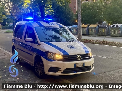 Volkswagen Caddy III Serie restyle
Polizia Locale
Comune di Modena
Allestito da Focaccia Group
Codice automezzo: 08
POLIZIA LOCALE YA 360 AL
Parole chiave: Volkswagen Caddy_IIIserie_restyle POLIZIALOCALEYA360AL