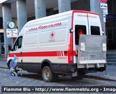 Iveco Daily III serie 
Croce Rossa Italiana 
Comitato Locale di Caserta
CRI 667 AI
Parole chiave: Iveco Daily_IIIserie CRI667AI