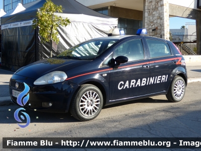 Fiat Grande Punto
Carabinieri
CC DF 373
Parole chiave: Fiat Grande_Punto CCDF373
