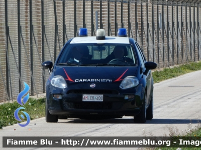 Fiat Punto VI serie
Carabinieri
Polizia Militare presso Aeronautica Militare
36° Stormo
AM CR 400
Parole chiave: Fiat Punto_VIserie AMCR400