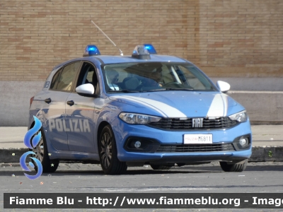 Fiat Nuova Tipo restyle
Polizia di Stato
Allestimento FCA
POLIZIA M6811
Parole chiave: Fiat Nuova Tipo_restyle POLIZIAM6811