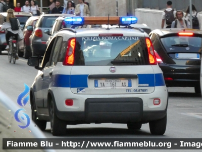 Fiat Nuova Panda II serie Hybrid
Polizia Roma Capitale
Allestimento Elevox
Codice Automezzo: 653
POLIZIA LOCALE YA 161 AS
Parole chiave: Fiat Nuova Panda_IIserie_Hybrid POLIZIALOCALEYA161AS