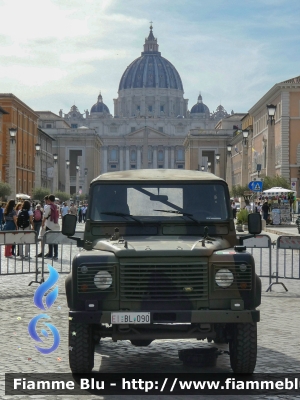 Land Rover Defender 90
Esercito Italiano
Operazione Strade Sicure
EI BL 090
Parole chiave: Land-Rover Defender 90 EIBL090